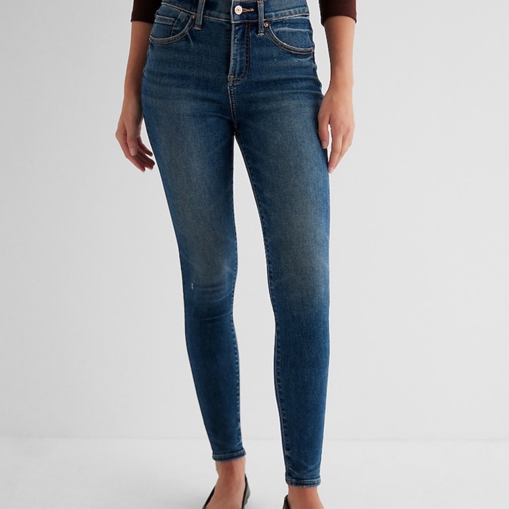 Express Mid Rise Dark Wash Skinny Jeans